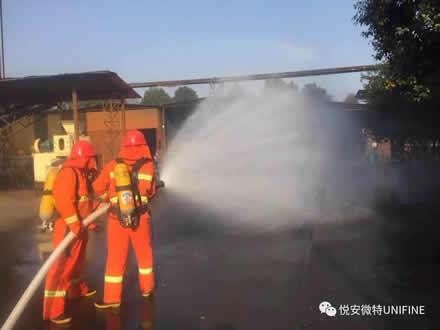 尊龙人生就是首页公司微型消防站，为公司财产和员工生命安全保驾护航